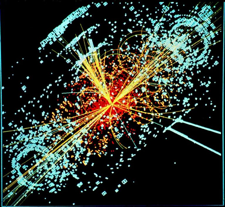 CMS dedektöründe Higgs bozonu aday olayı